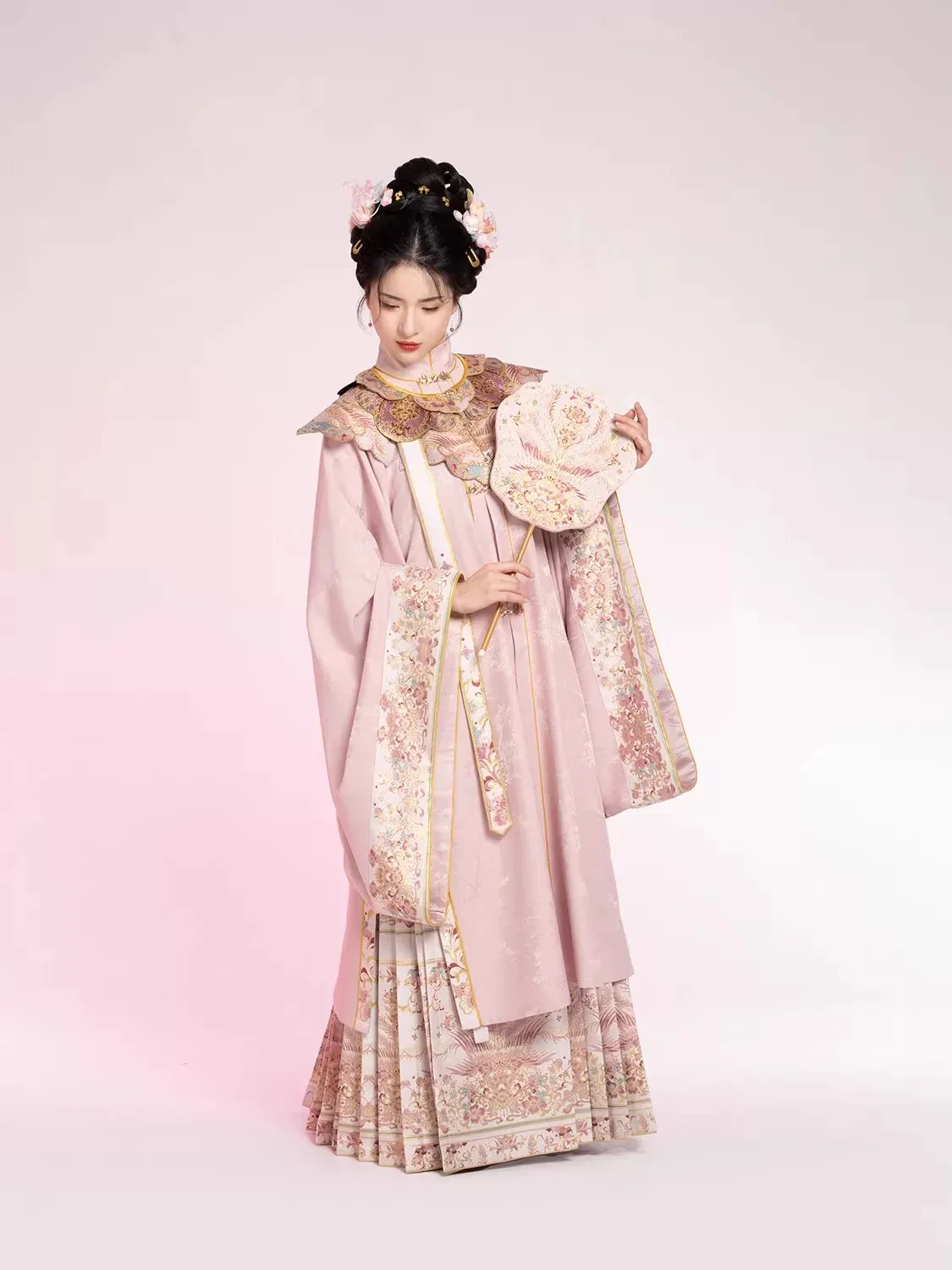 6-Piece Pink Hanfu Graduation Gown Outfit